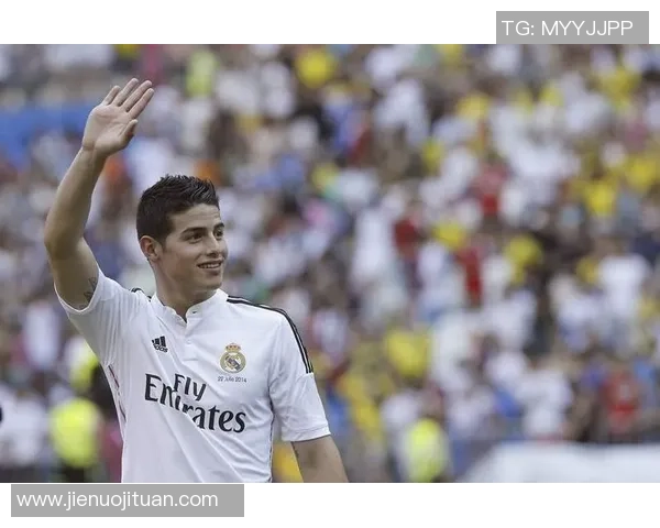 足球明星卡入门卡包C罗传奇之路开启收藏新纪元